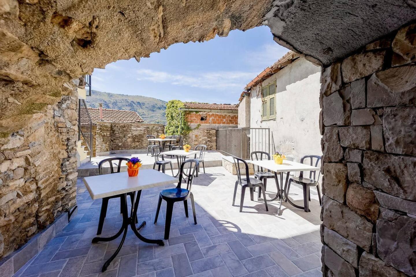 Appartamento Alba Dachi Farm Marina dʼMarina dʼAndora Zewnętrze zdjęcie