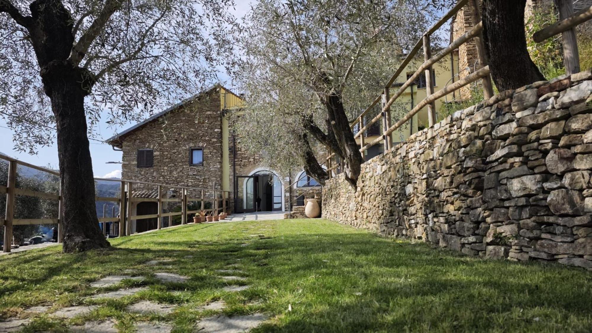 Appartamento Alba Dachi Farm Marina dʼMarina dʼAndora Zewnętrze zdjęcie