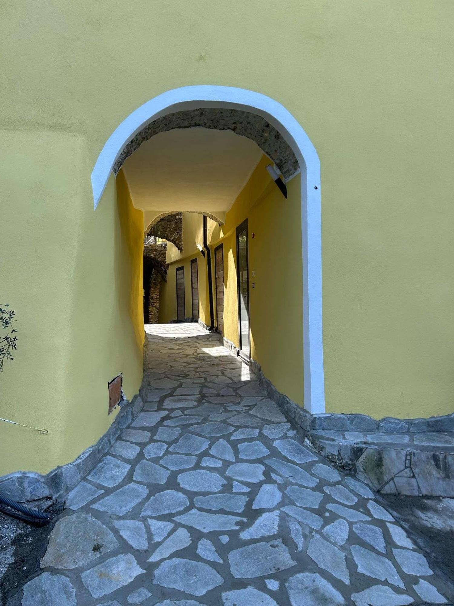 Appartamento Alba Dachi Farm Marina dʼMarina dʼAndora Zewnętrze zdjęcie